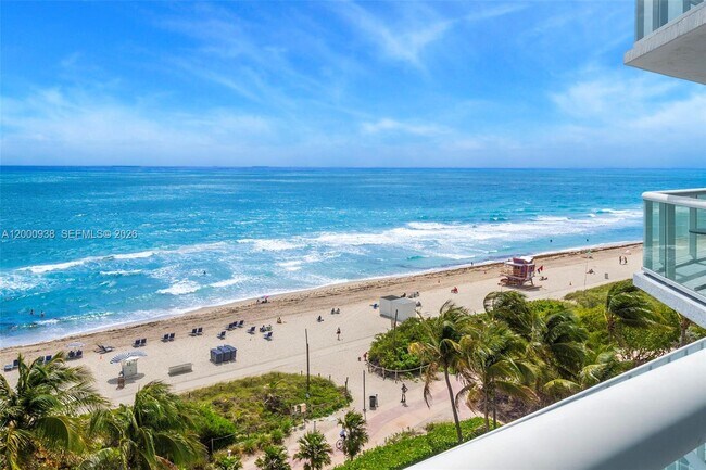 Building Photo - 6515 Collins Ave