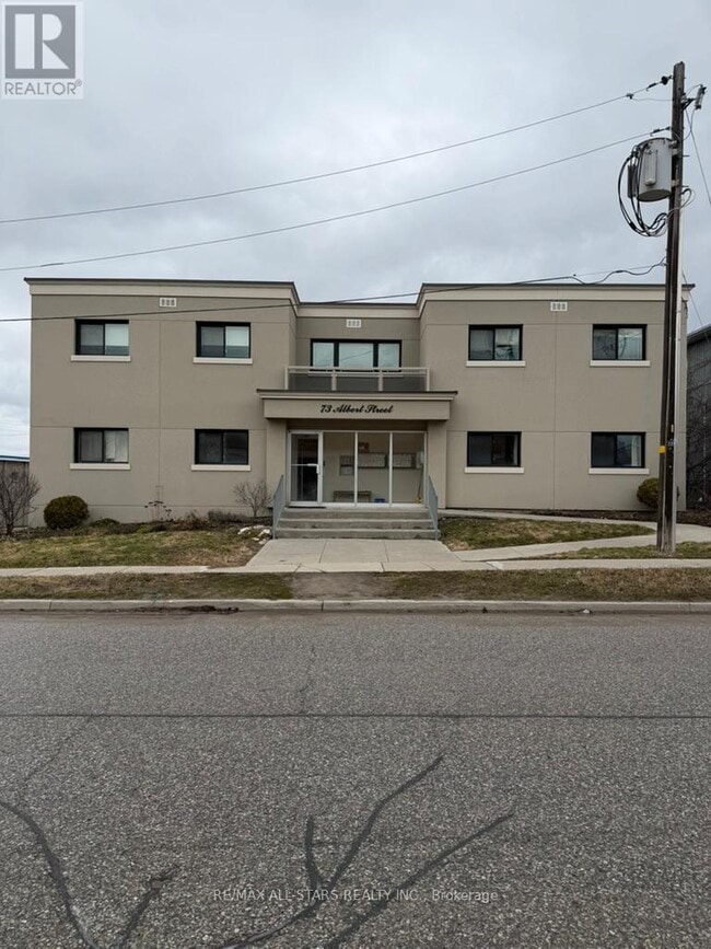 Building Photo - 73 Albert St