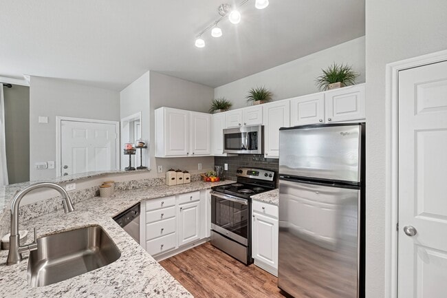 Building Photo - LaSalle