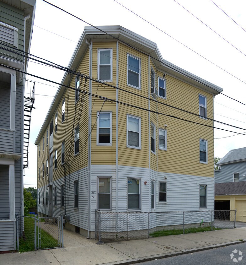 Primary Photo - 14-16 Monticello St