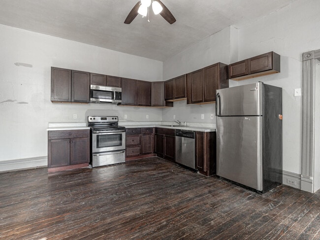 Building Photo - 3401 Cherokee St