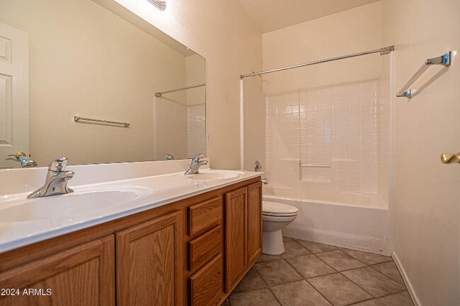 Foto del edificio - 23053 S 214th St