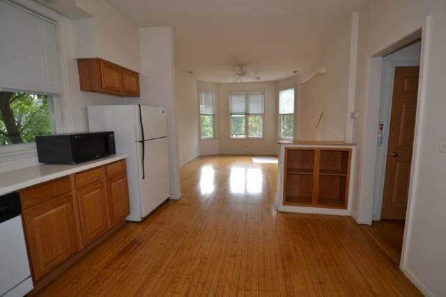 Foto del edificio - 3301 N Hoyne Ave