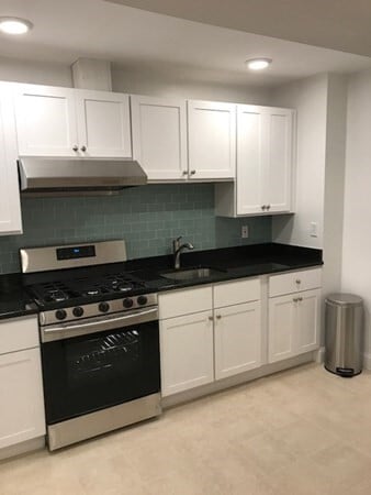 Building Photo - 17 George St