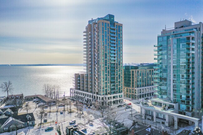 Photo du bâtiment - Bridgewater Residences- Buildings A & B