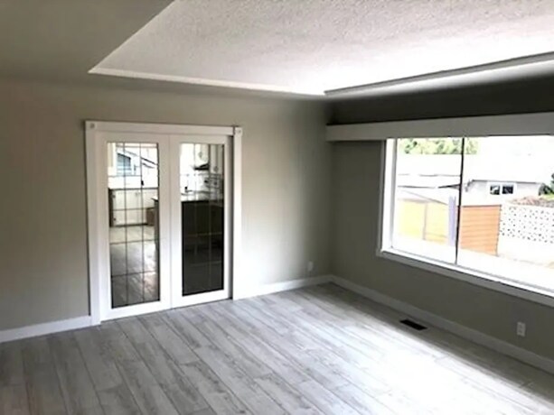 Photo du bâtiment - 11535 Millar Rd