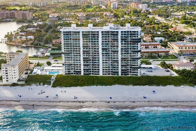 Foto del edificio - 250 S Ocean Blvd