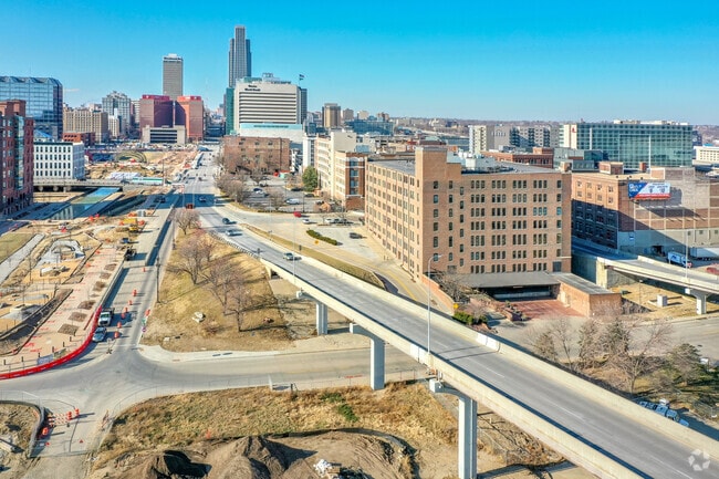 Building Photo - Beebe & Runyan