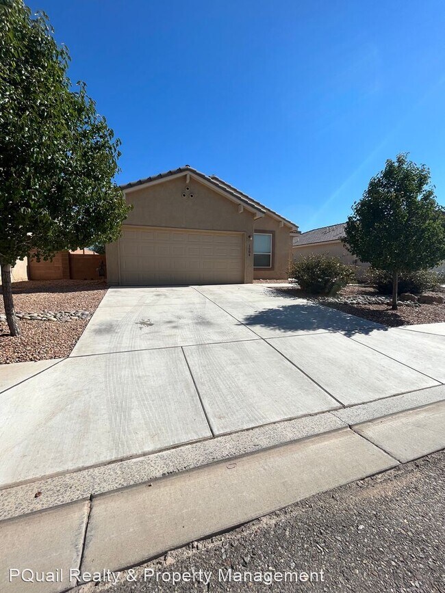 Building Photo - 3 br, 2 bath House - 1284 La Fonda Street