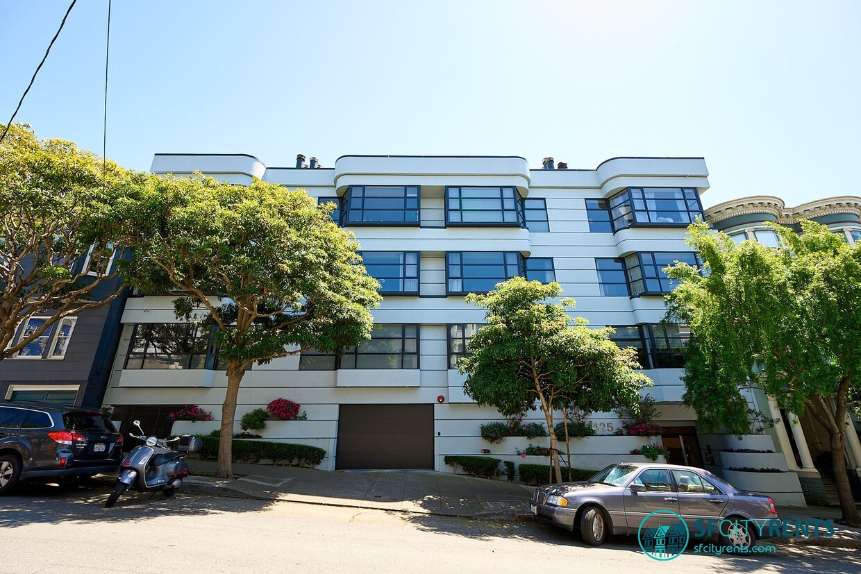 Primary Photo - 1425 Vallejo St. # 305