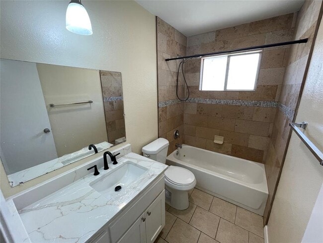 Building Photo - 11404 Powder Mill Trail