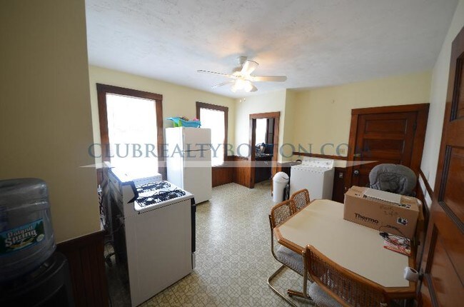 Foto del edificio - 214 Hammond St