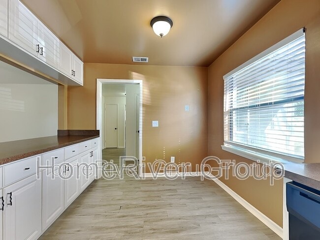 Building Photo - 11820 SE 72nd Terrace Rd