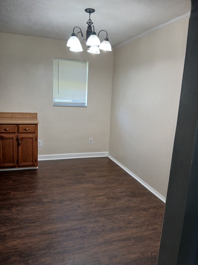 Building Photo - 4931 Fielding Way