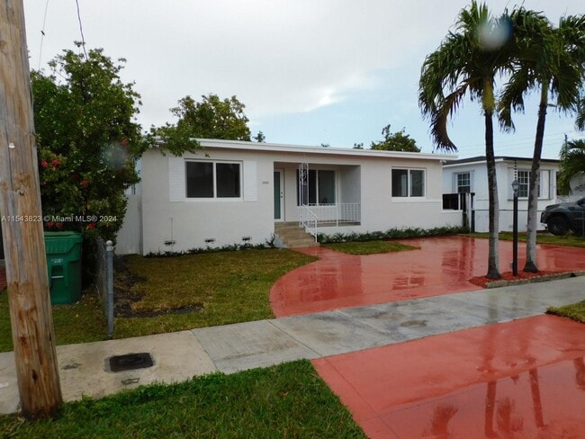 Building Photo - 3333 SW 89th Ave