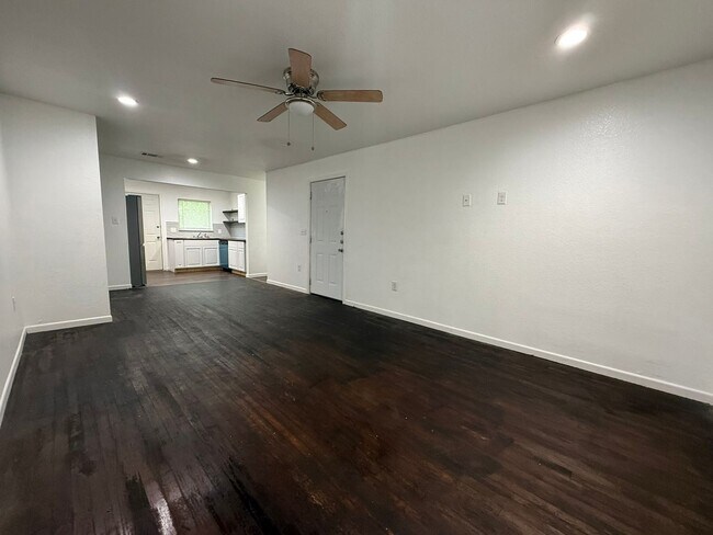 Foto del edificio - 908-910 Wells St