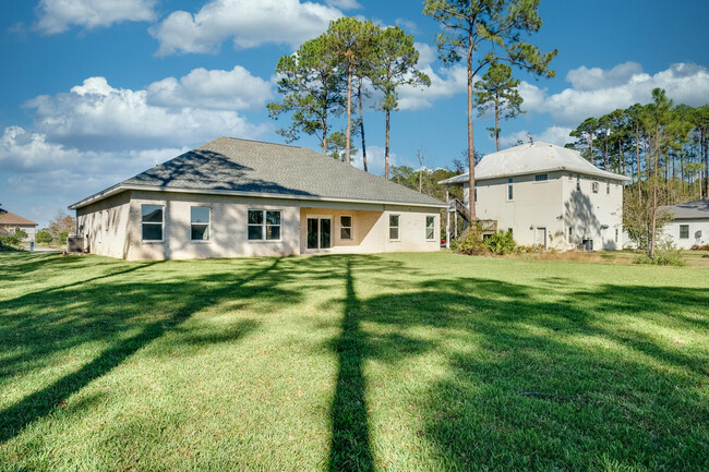 Building Photo - 220 Driftwood Point Rd