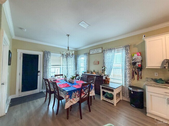 Foto del edificio - 12509 Windsor Dr