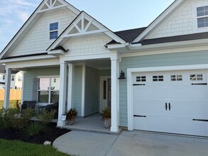 Building Photo - 107 Crosscut Ln