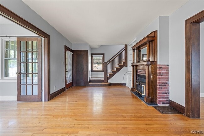 Building Photo - 114 Phelps Pl