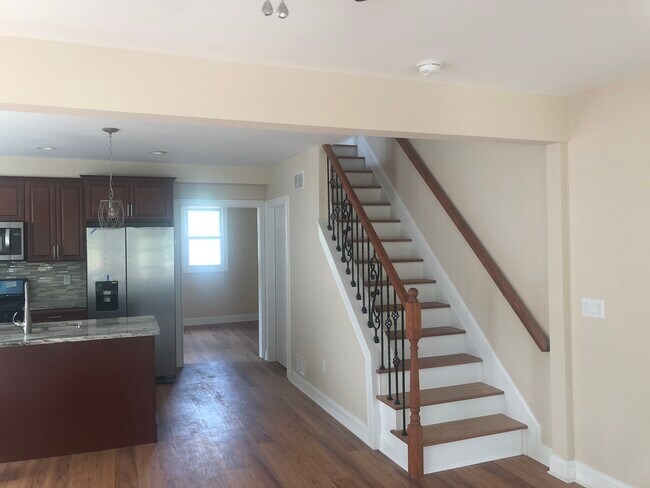 Open Concept Kitchen/Living/Dining - 85 Park Ave