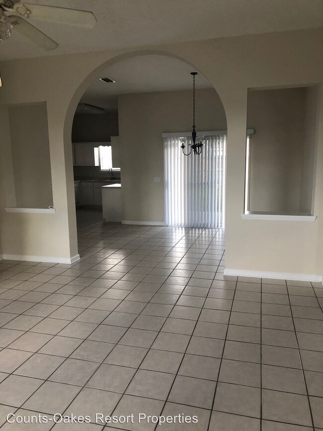 Building Photo - 3 br, 2 bath House - 13213 Fernwood Pl.