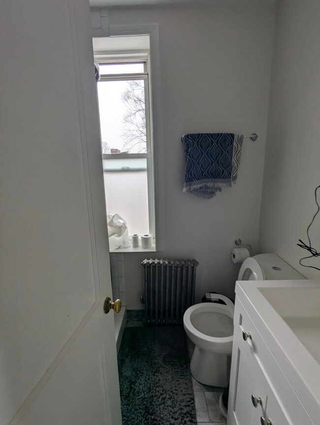 Building Photo - 12 Farrington Ave