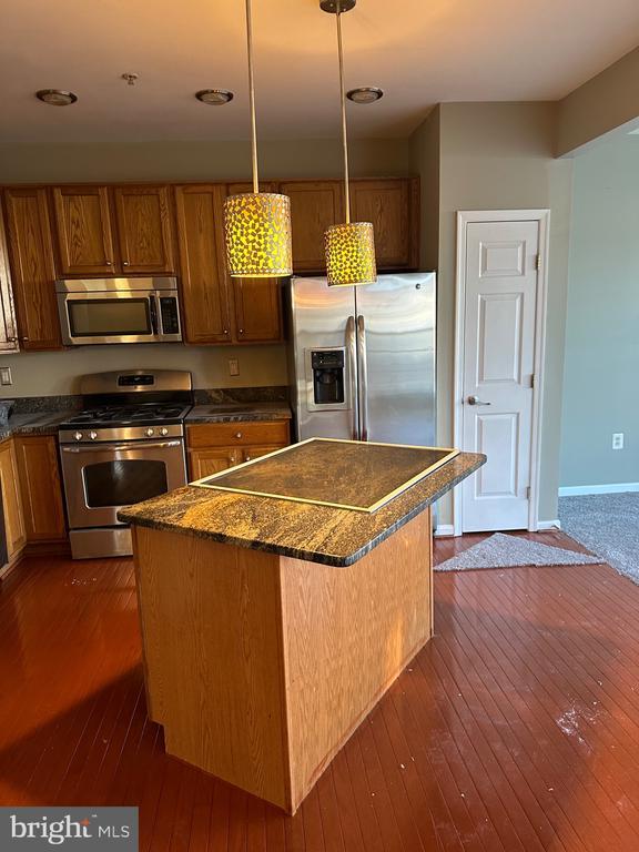 9608 Woodview Dr, Bowie, MD 20721 Townhome Rentals in Bowie MD