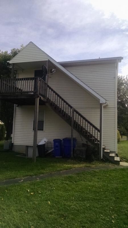 Primary Photo - 339B Woodpoint Ave.