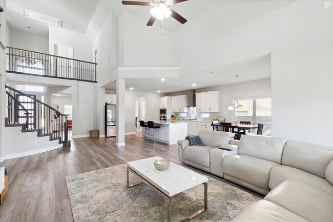 Foto del edificio - 1412 Summer Ln