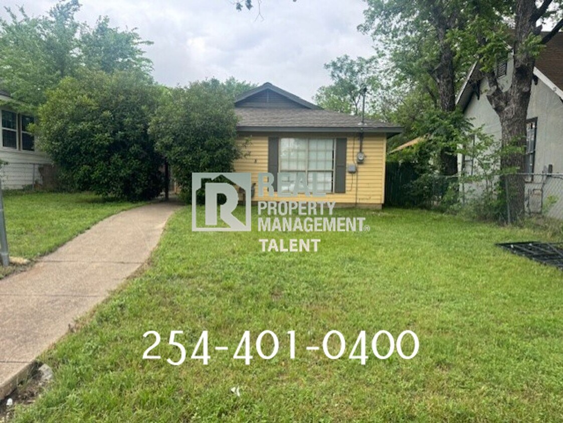 Primary Photo - NOW AVAILABLE 3 Bedroom, 2 Bathroom Home f...