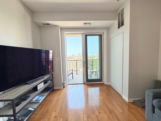 Foto del edificio - 828 W Grace St