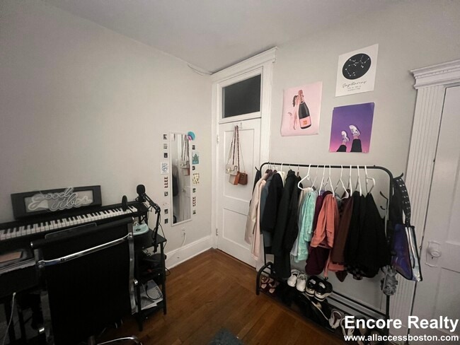 Foto del edificio - 38 Hemenway St