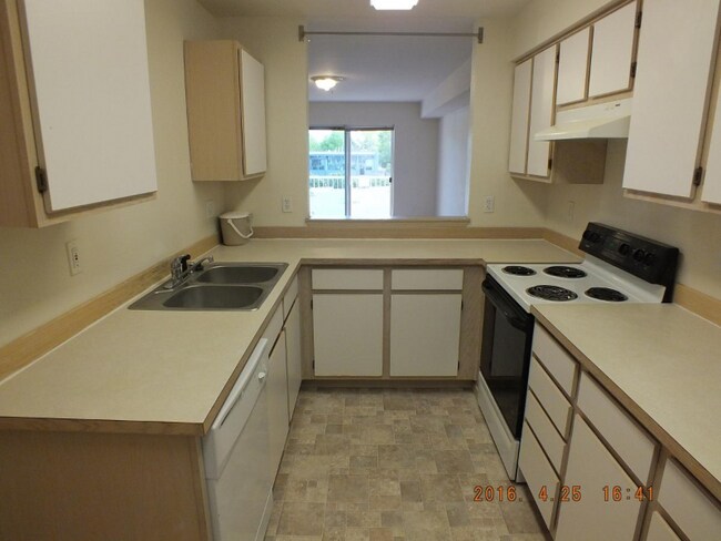 Foto del edificio - 12549 28th Ave NE