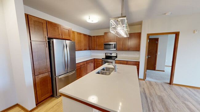 Howard Commons 2.2 Standard, Kitchen - Howard Commons and Howard Lofts