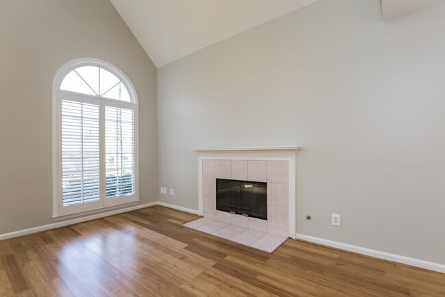 Building Photo - 3538 Fairgreen Ct