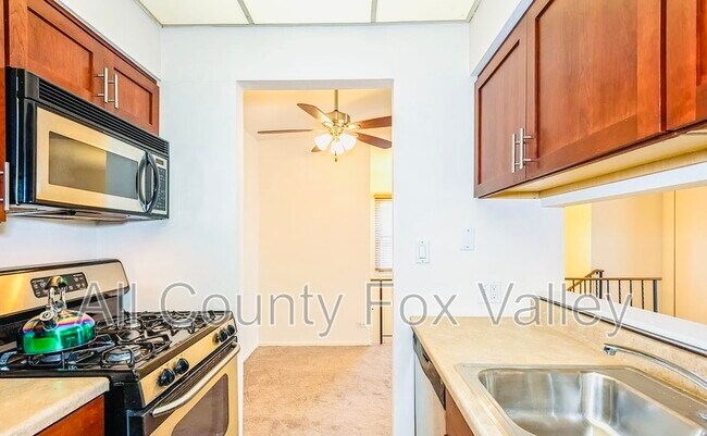 Foto del edificio - 324 Grissom Ct