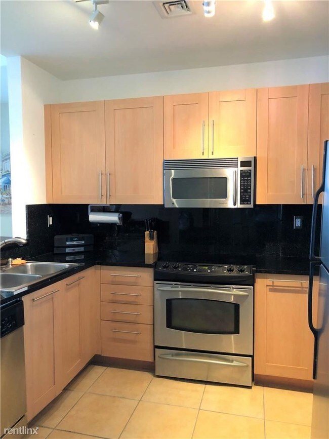 Foto del edificio - 2 br, 2 bath Condo - 540 SE 3rd Ave