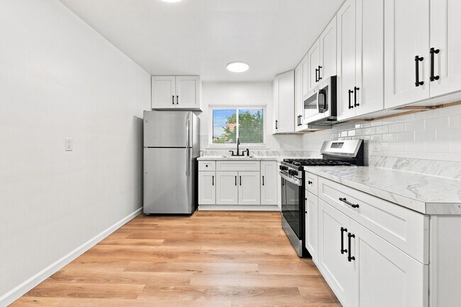 Foto del edificio - 22529 Tuscany Ave