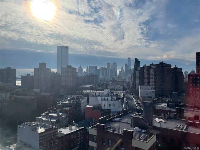 Foto del edificio - 530 Grand St