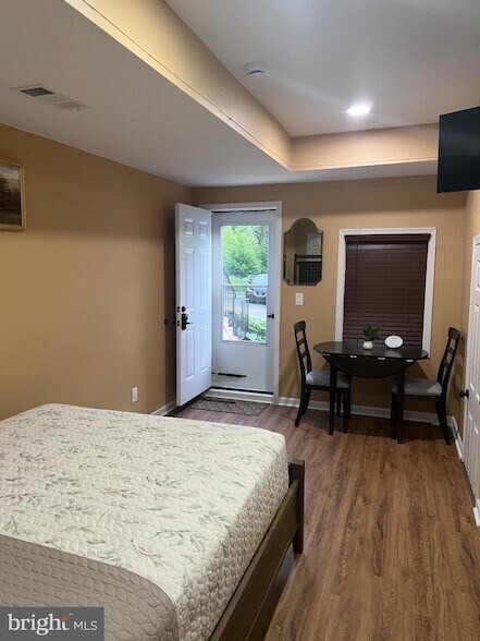 Foto principal - 28 Woodfield Dr