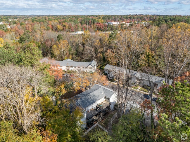 Building Photo - Dunwoody Exchange Apartments