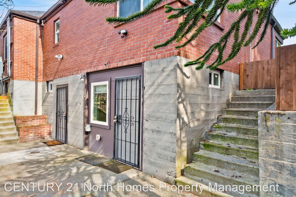 3506 Rockefeller Ave, Everett, WA 98201 House Rental in Everett, WA