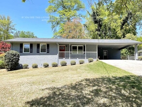 Building Photo - 1433 Dewberry Trail