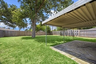 Building Photo - 4509 Libbey Dr