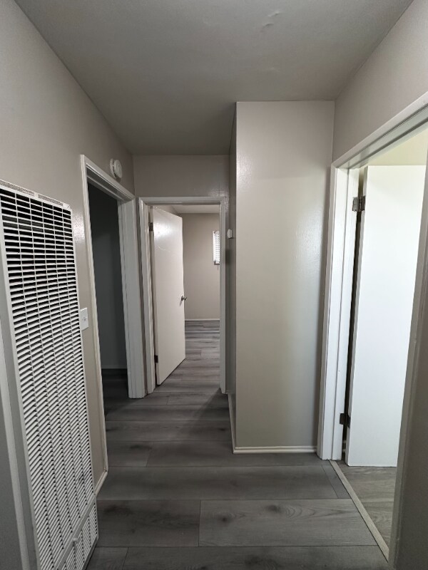 Building Photo - 915 Beverly Way