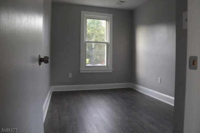 Foto del edificio - 310 Essex St