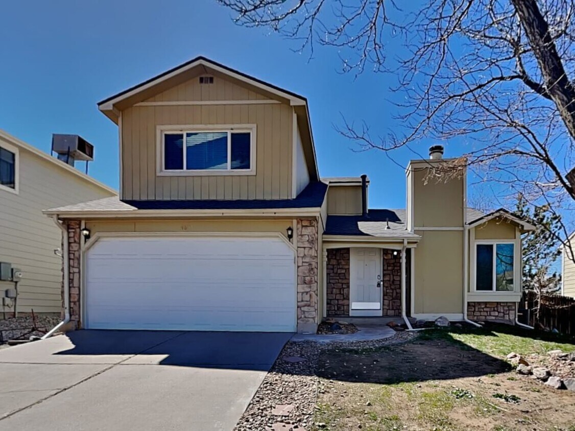 Primary Photo - 4861 S Dunkirk Way