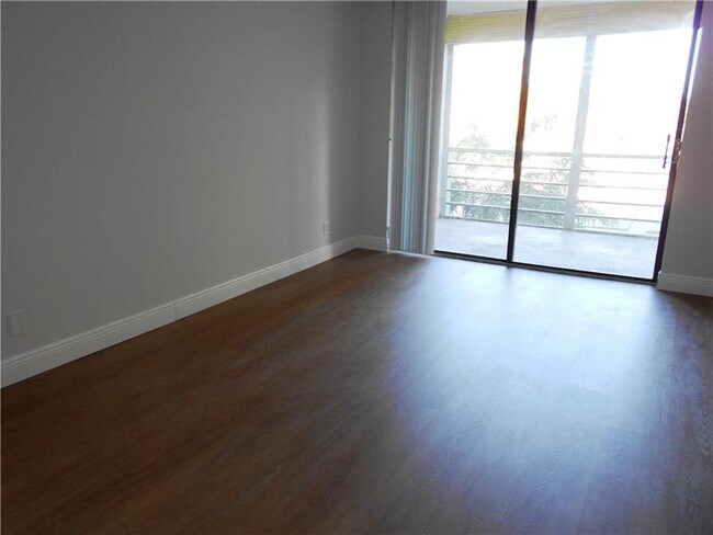Foto del edificio - 2781 Taft St