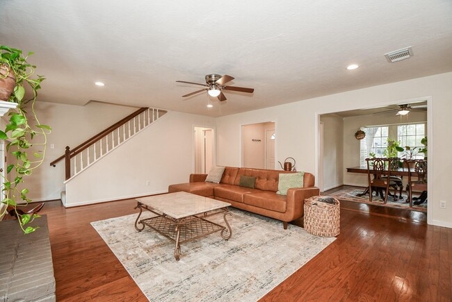 Foto del edificio - 10809 Colony Wood Pl